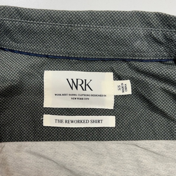 WRK Work Rest Karma The Reworked Shirt Men’s Green Size Small - Picture 3 of 9